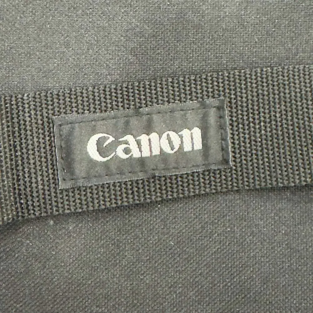 Canon Padded DSLR Camera Shoulder Bag with Adjustable Interior Divider